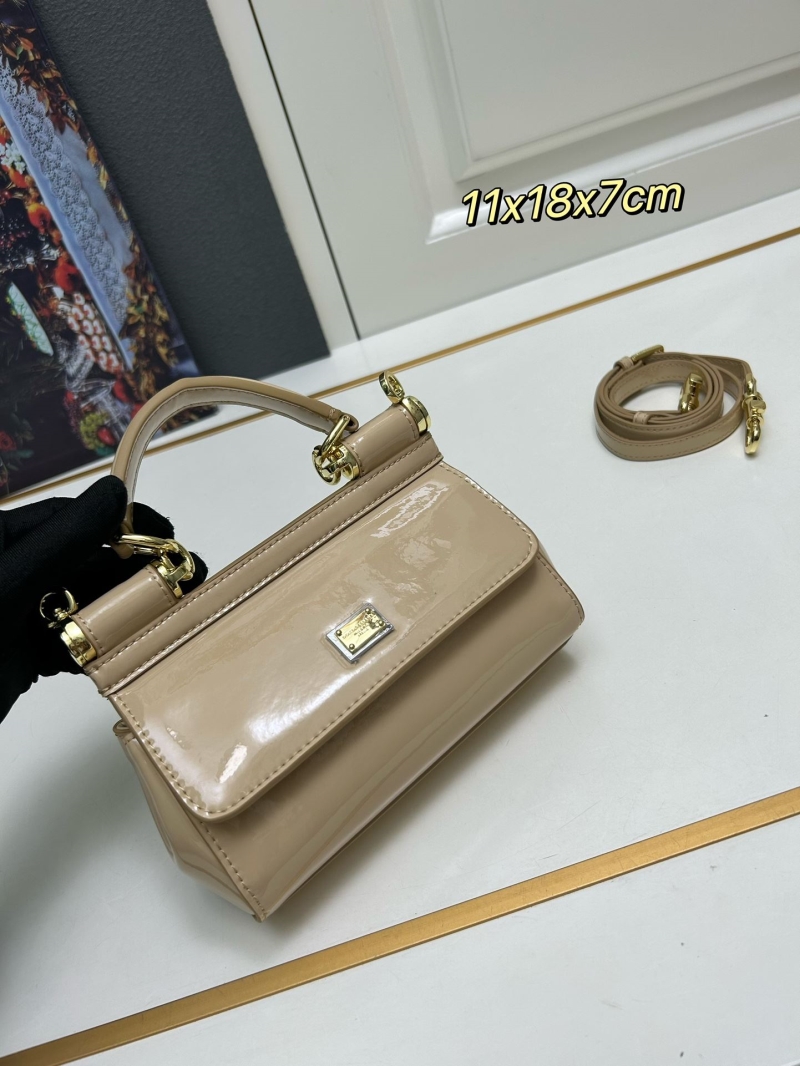 D&G Handle Bags